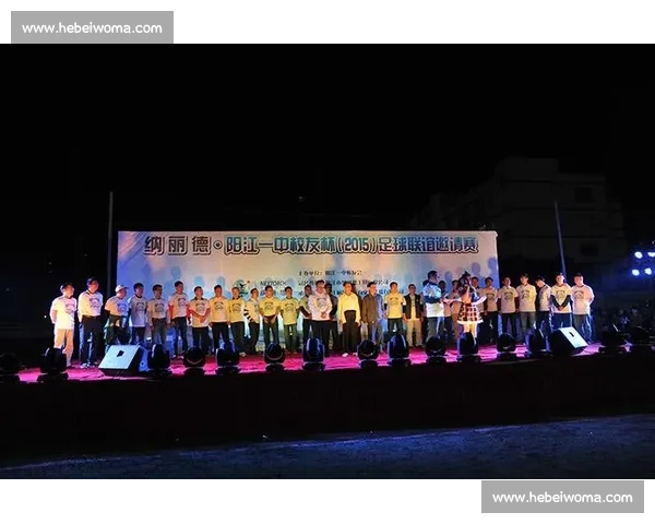 绿茵架桥 东盟杯三亚落幕启中 - 东盟交流新篇